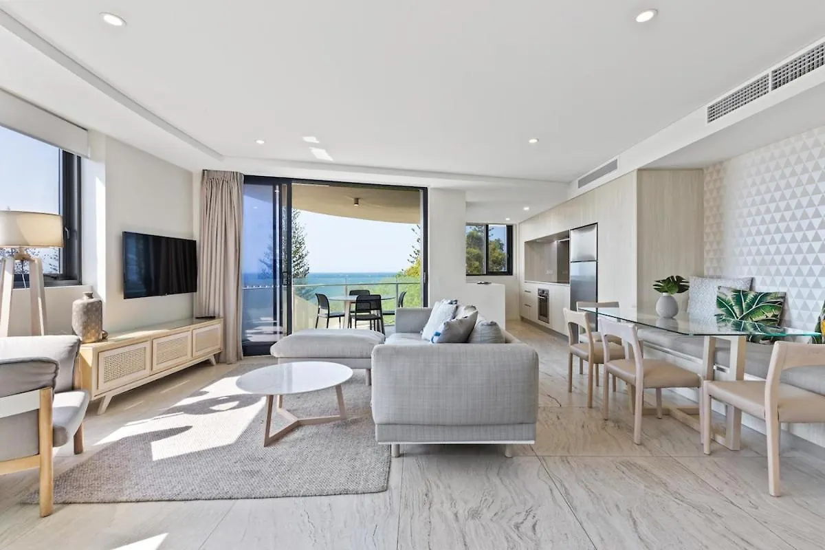 Breeze Mooloolaba 아파트